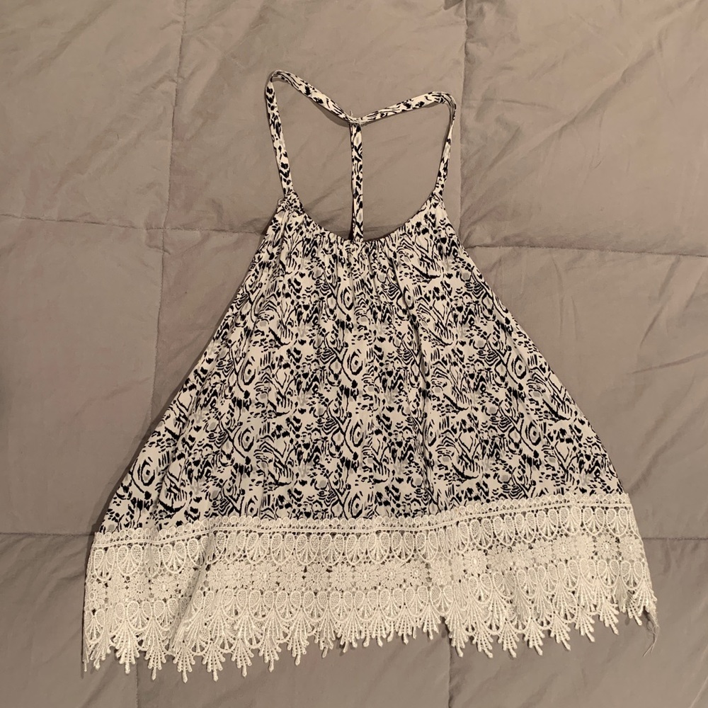 NAANAA black and white top